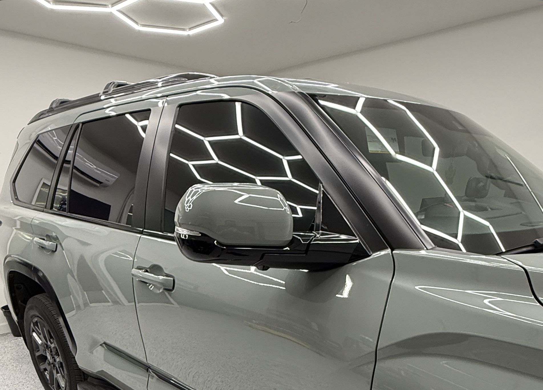 toyota-land-cruiser-ceramic-window-tint-side-profile